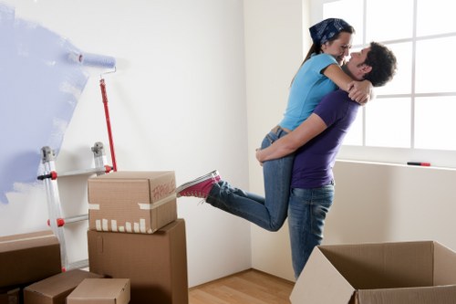 Secure packing and transportation by removalists